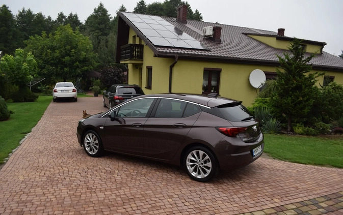 Opel Astra cena 46900 przebieg: 184300, rok produkcji 2016 z Góra małe 172